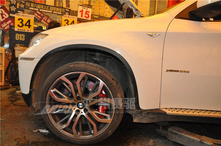 寶馬X6剎車(chē)改裝brembo剎車(chē)套件